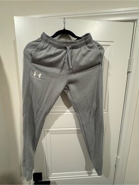 Under Armour Light Grey Fleece Joggers with White Logo